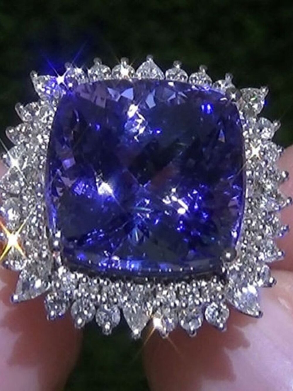 NEW LARGE VINTAGE SQUARE CUT BLUE SAPPHIRE SHINY CZ RING, WAAL1311